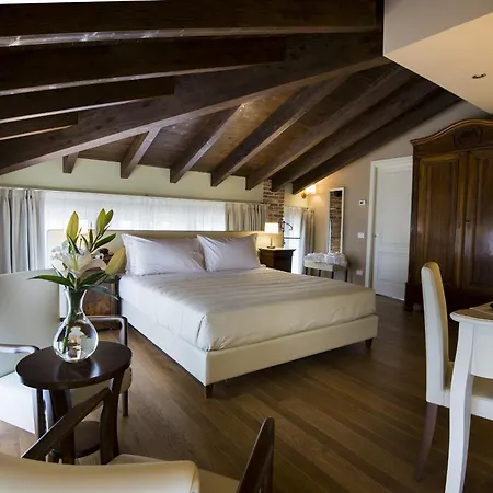 Le Ali Del Frassino Otel Peschiera del Garda