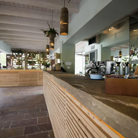 Otel Le Ali Del Frassino 4*