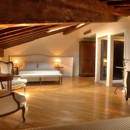 Le Ali Del Frassino 4*